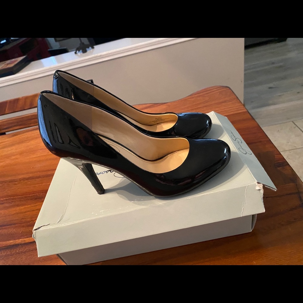 Jessica Simpson heels 7